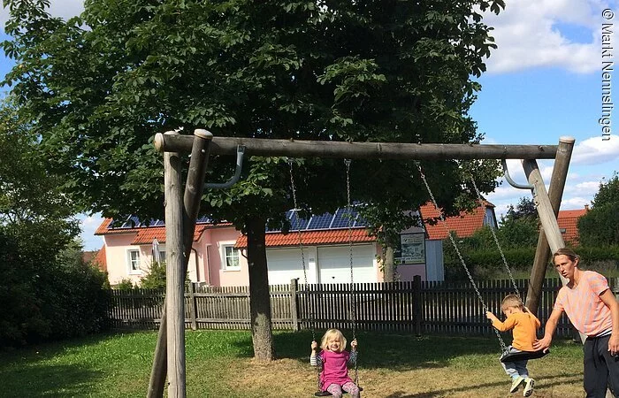 Spielplatz in Nennslingen - An der Bärenhecke