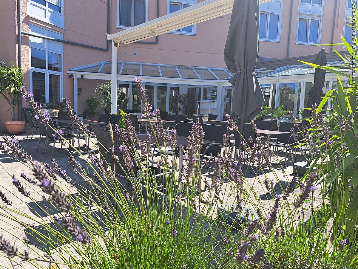 Terrasse des Parkhotel Altmühltal in Gunzenhausen