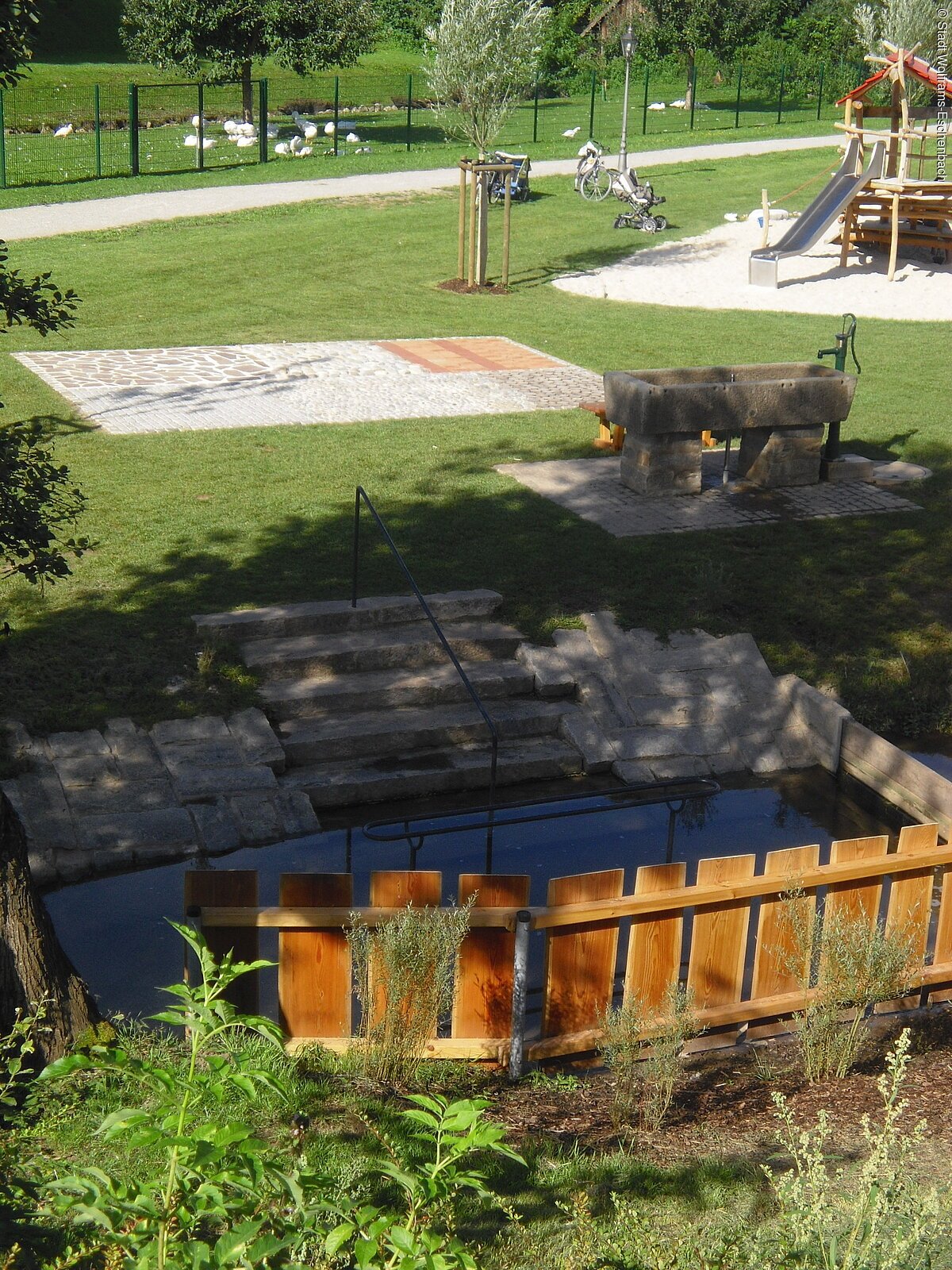 Kneippbecken am Spielplatz