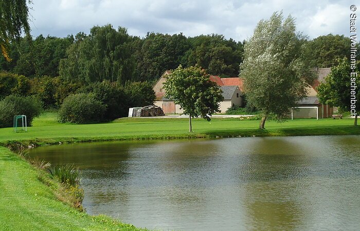 See am Bolzplatz Reutern